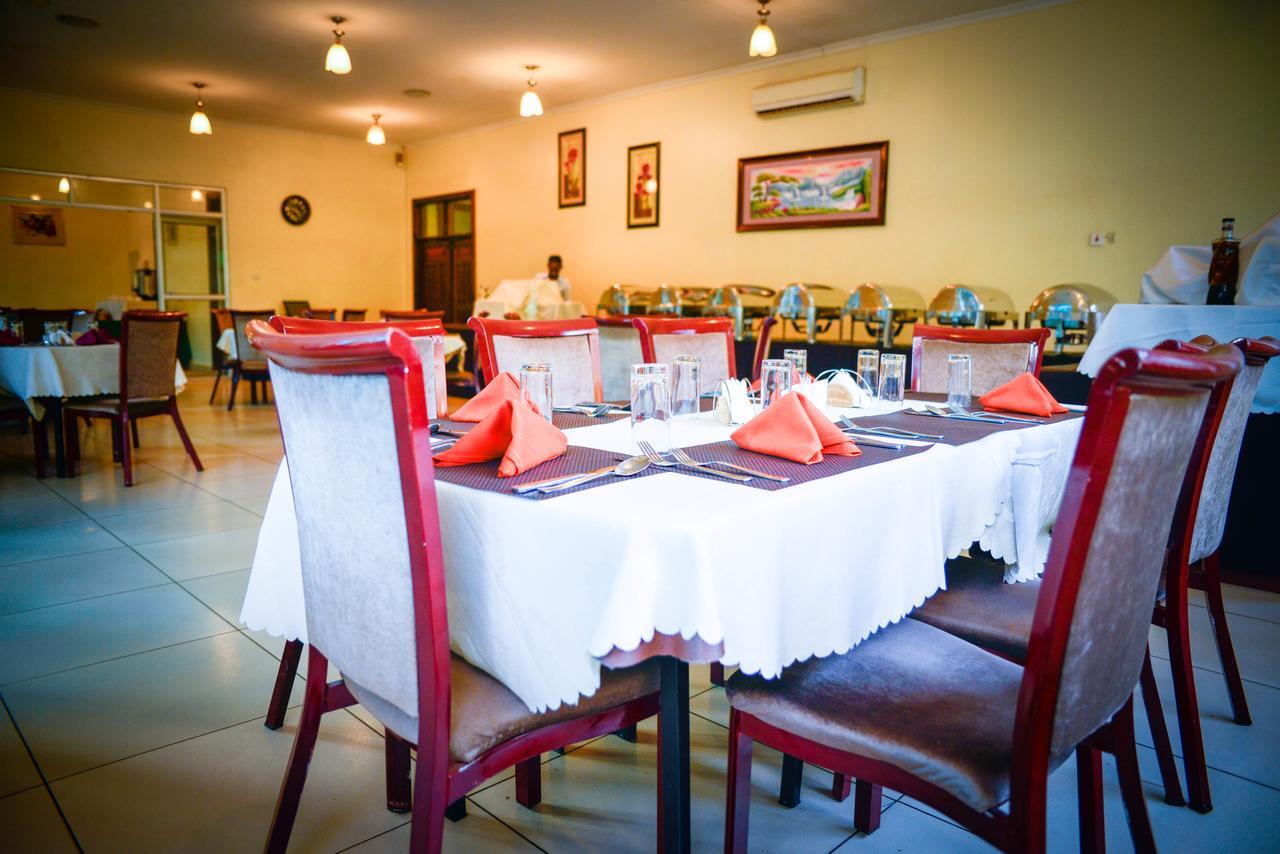 Chamba Valley Exotic Hotel Лусака Экстерьер фото